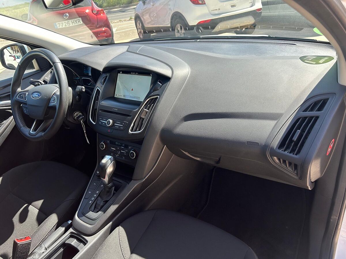 FORD FOCUS BUSINESS 1.5 TDCI AUTO SPANISH LHD IN SPAIN 105000 MILES SUPERB 2016